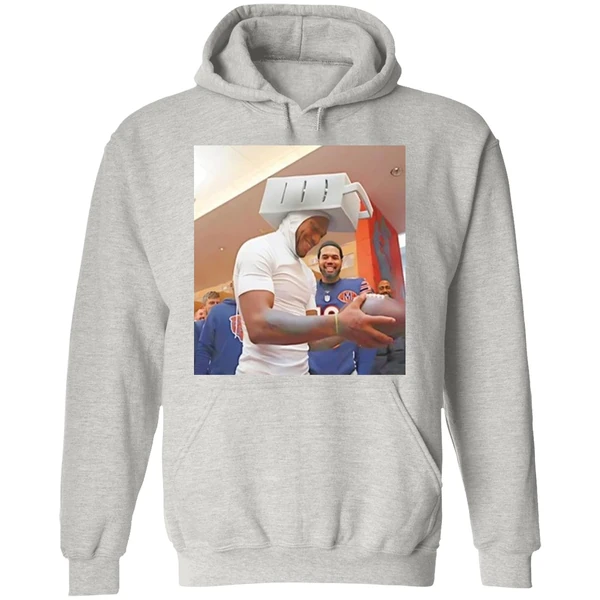 Dj Moore Wore A Cheese Grater Hat Chicago Bears Hoodie - Image 9