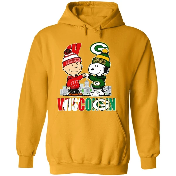 Wisconsin City Skyline Charlie Brown Wisconsin Badgers And Snoopy Green Bay Packers Hoodie
